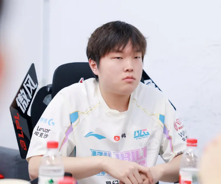 求放狠话环, 狠话