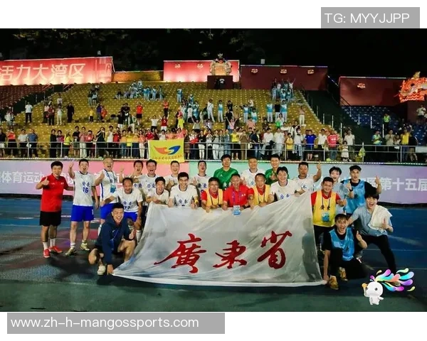 广体足球明星如何塑造个人品牌并推动中国足球发展之路